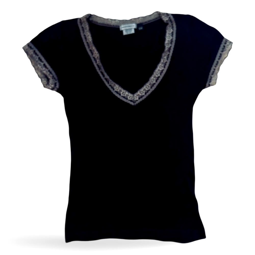 ANONYMOUS Black cotton v-neck tee shirt with gray lace trim